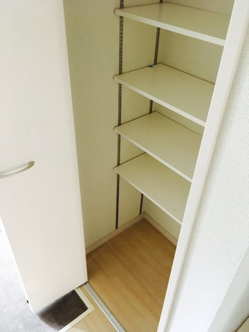 アクタスの収納|便利な収納スペースです