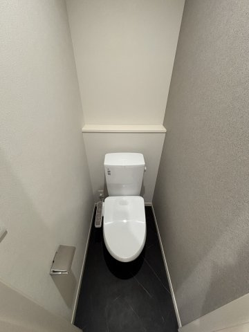 狛江市東和泉１丁目のアパートのトイレ