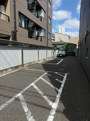 【駐車場】 | ミリアレジデンス白金台