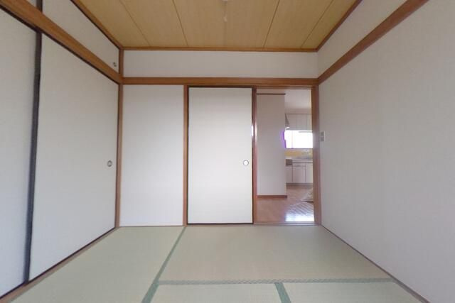 ハイツ下田の収納