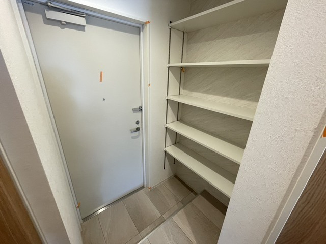 S-MOVE庚午北の玄関