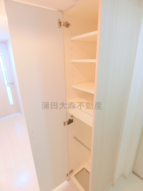 ブライズ蒲田ウエストWESTの収納|玄関収納シューズBOX