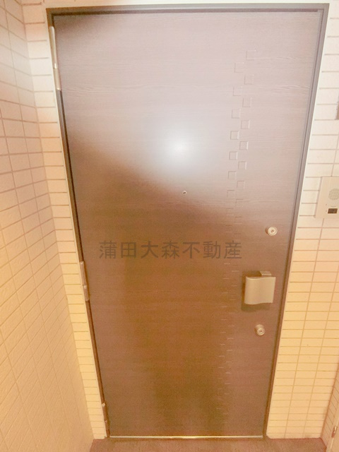 ブライズ蒲田ウエストWESTの玄関