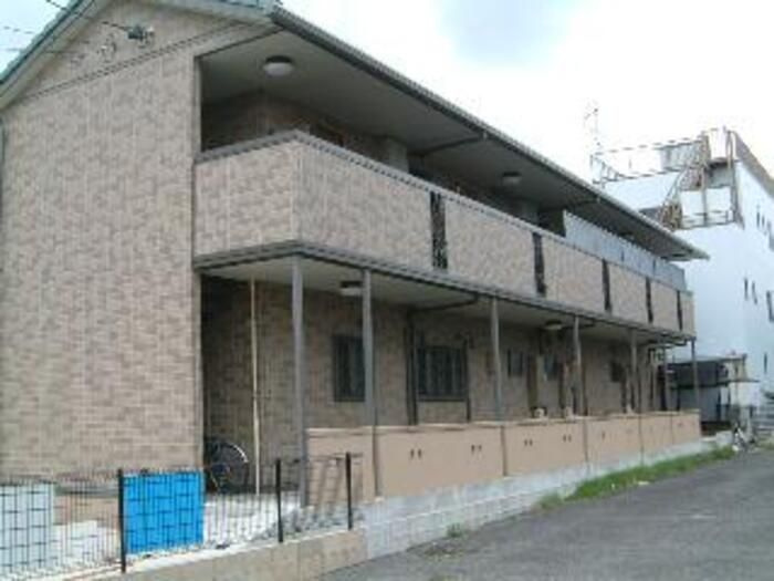 ロイヤルシティーの外観