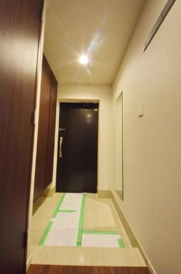 グラン ルーブル 上野の玄関|落ち着いた玄関です