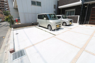 【駐車場】 | ヴィラ双葉 | カースペースがあります