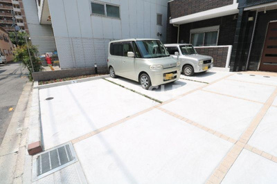 【駐車場】 | ヴィラ双葉 | カースペースがあります