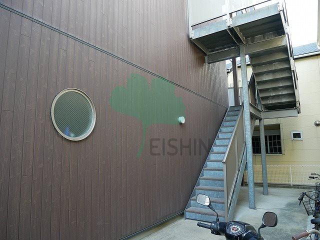 エーレガート博多駅のエントランス