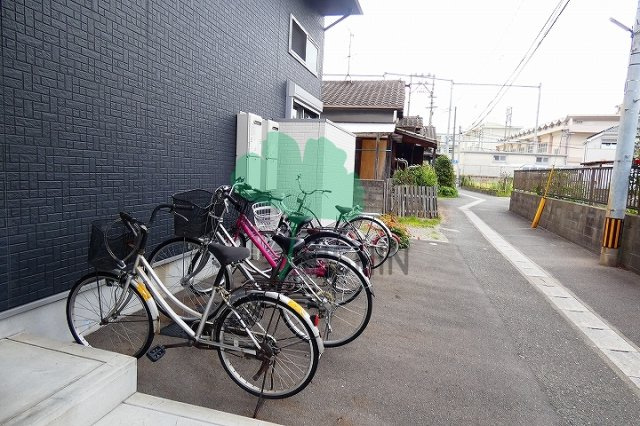 ビータス竹下2番館の駐車場