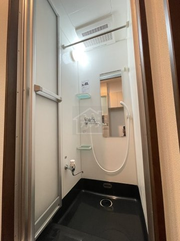 中野区東中野１丁目のアパートのシャワールーム