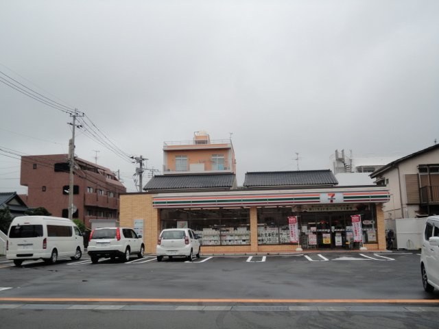 桜花ハイツの周辺|セブンイレブン鹿児島荒田1丁目店まで379ｍ