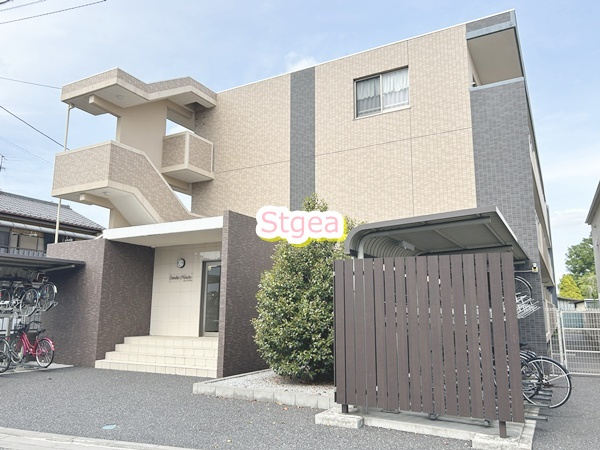 カメリア本町の外観