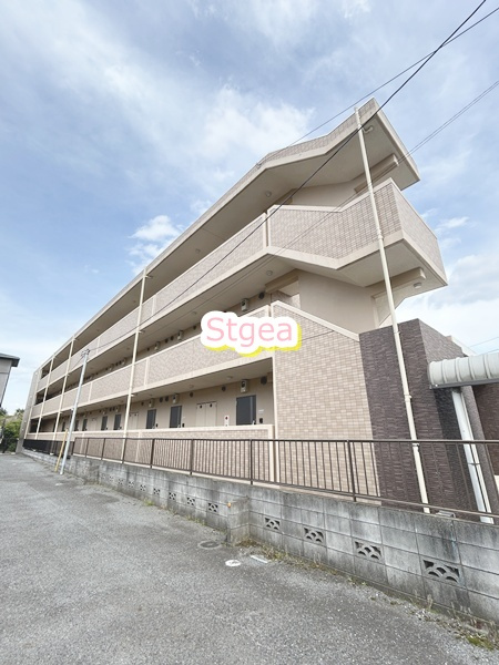 カメリア本町の外観