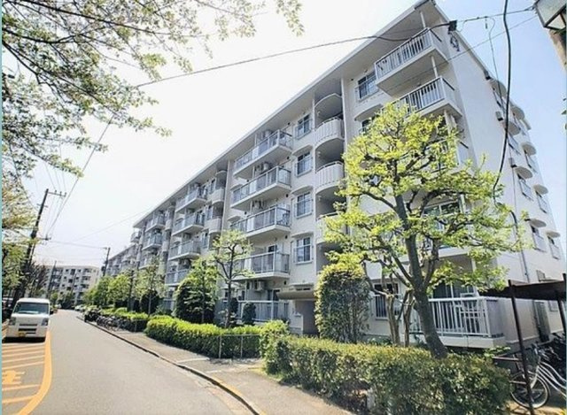 【外観】 | 【23帖の大空間LDK】
「R8年8月リフォーム実施」の南西向き2LDK♪