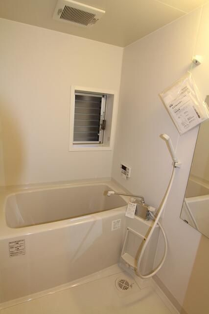 Ｈａｔｔｏｒｉ　Ａｐａｒｔｍｅｎｔの浴室