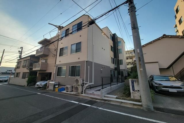 アンドレジデンス大山東町の外観