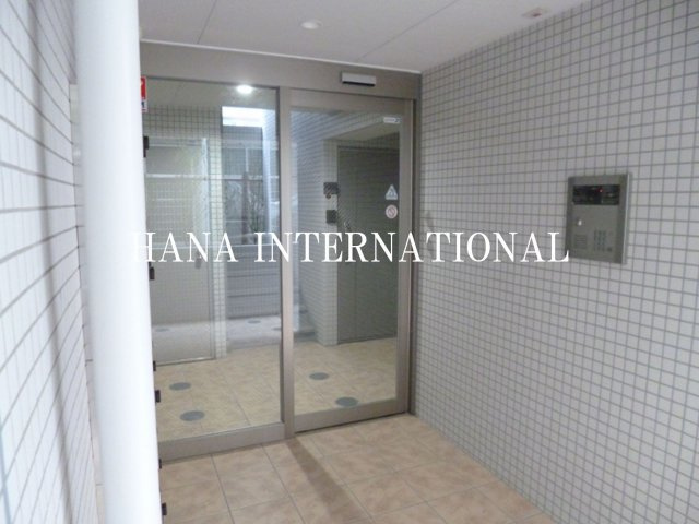 アルヴィータ舞浜のエントランス