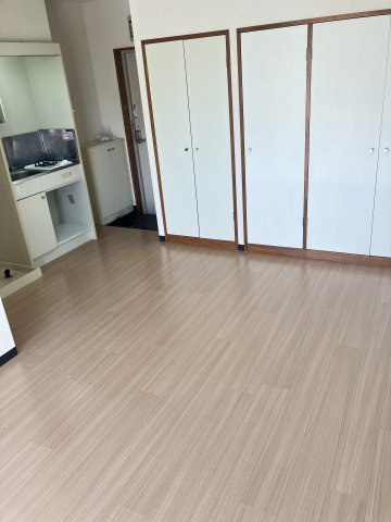 アメニティ西八王子の内装|退去前につき、別部屋のお写真になります。