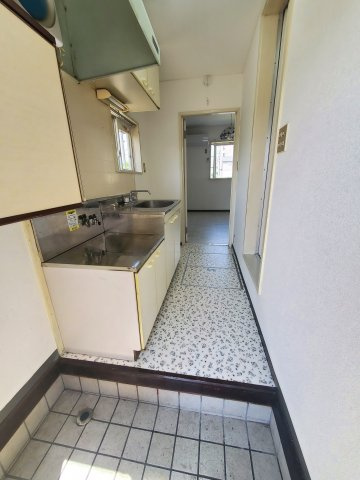 コーポグローリアの玄関|退去前のため、前回募集時のお写真になります。