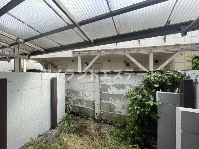 野沢メゾネット　メゾネット　駒沢公園徒歩圏内　の庭