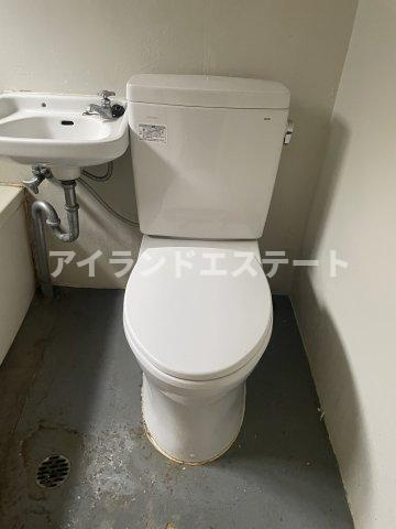 野沢メゾネット　メゾネット　駒沢公園徒歩圏内　のトイレ