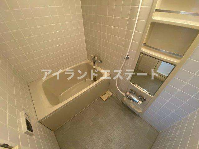 LANAI COURT CLASSIC　ファミリー向け　陽当たり良好　オートロックの浴室