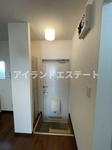 アリエス駒沢　礼金0　更新料なし　駅近の玄関