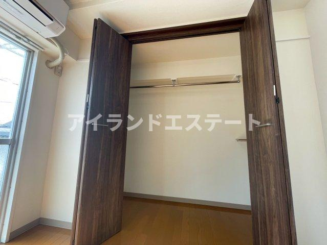 メゾンクボタ　宅配BOX　バストイレ別　TVドアフォンの収納