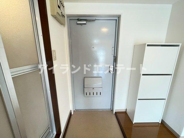 メゾンクボタ　宅配BOX　バストイレ別　TVドアフォンの玄関