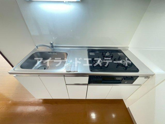 メゾンクボタ　宅配BOX　バストイレ別　TVドアフォンのキッチン
