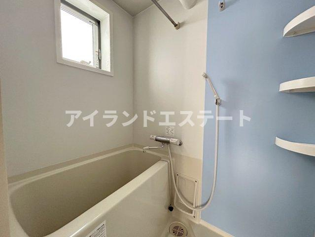 arietta三軒茶屋　通風良好　角部屋　独立洗面台の浴室