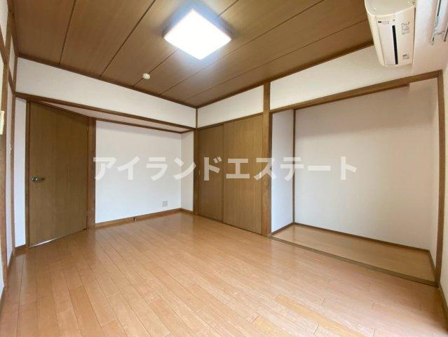 セタガヤフラット　最上階　3方角部屋　事務所相談の内装