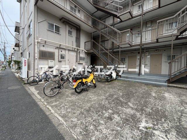 駒沢ハイム　南向き　家具家電付き　のエントランス