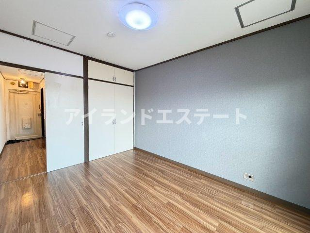 駒沢ハイム　南向き　家具家電付き　の居間・リビング