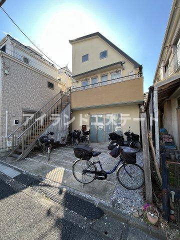 ジョイナリー下丸子　バストイレ別　角部屋　礼金0のエントランス