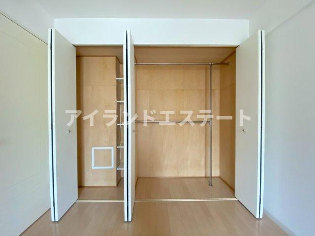 LANAI HERITAGE　浴室乾燥機　宅配BOX　新規ユニットバス設置の収納