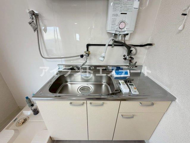 大塚マンション　角部屋　バストイレ別　2面バルコニーのキッチン