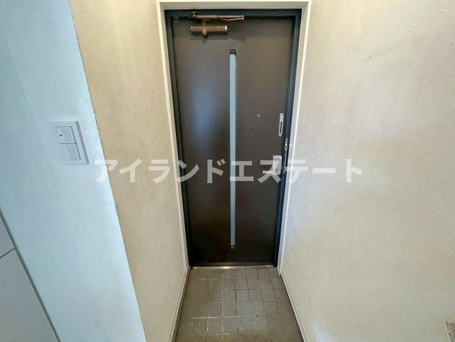 ミリオンコート学芸大学　オートロック　TVドアフォンの玄関