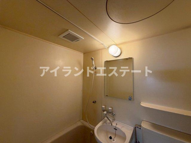 エクセルハイム駒沢　駅近　陽当たり良好　事務所相談可の洗面所