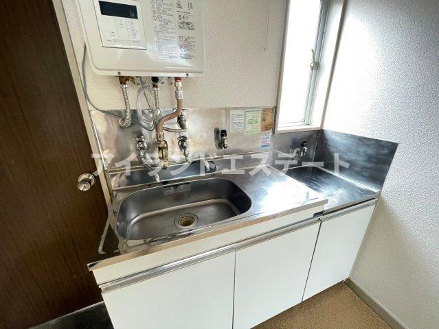 ジュネス野沢　駅近　敷金0　礼金0　のキッチン