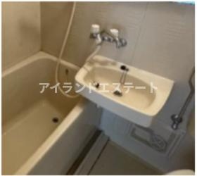 メゾンドヴェルツ　敷金礼金0　角部屋　3面採光の洗面所