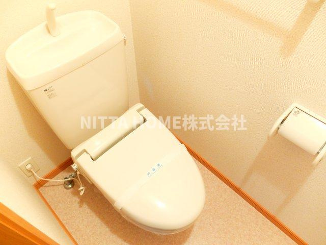 アヴァンティ黒井のトイレ|暖房便座のトイレです＊