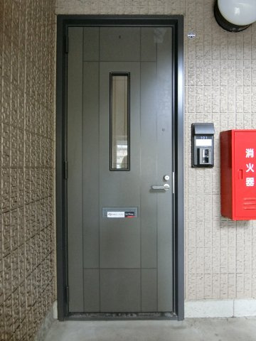 Logement de haut pon（ロジュムドオポー）の玄関|イメージ101号室の写真