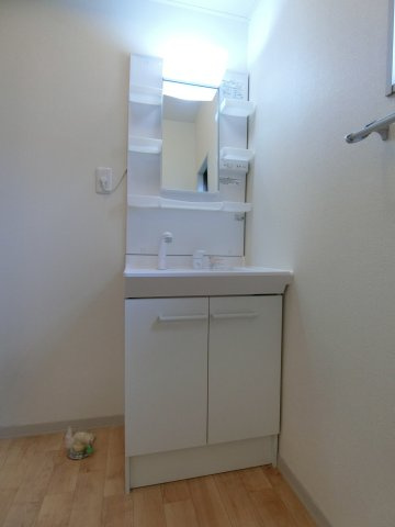 Logement de haut pon（ロジュムドオポー）の洗面所|イメージ101号室の写真