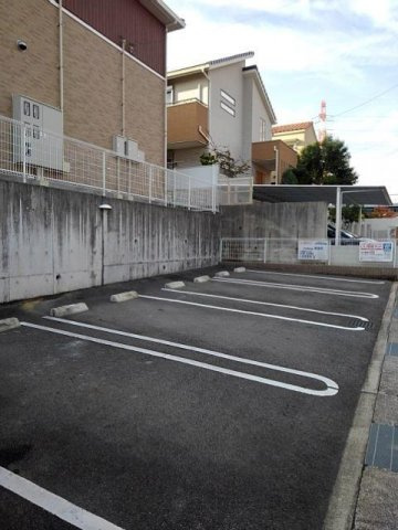 グリーン　ヒルＡの駐車場