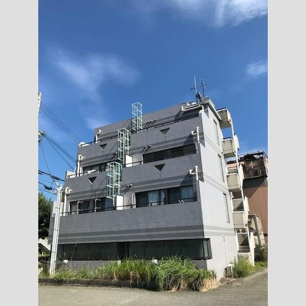 サカエマンションの外観