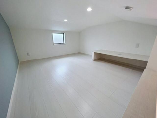 シュシュフルールの内装|間取り反転タイプのお部屋の写真です。現況優先。