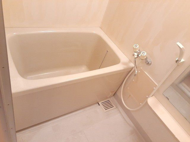 ＣＹメゾンの浴室|日々の暮らしに欠かせないお風呂です