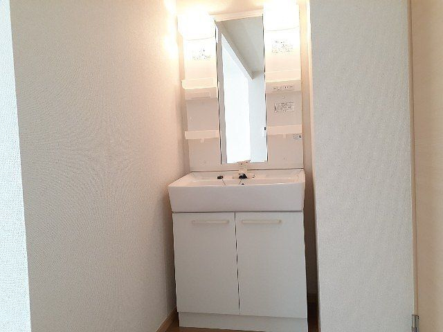 ＣＹメゾンの洗面所|洗面所です