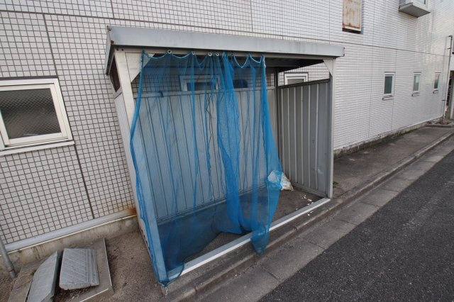 【その他共用部分】 | Rinon谷川 | 敷地内ゴミ置き場